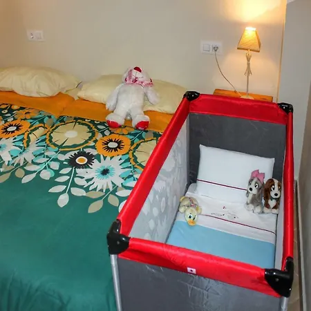 Almudena Suites Apartamento *
