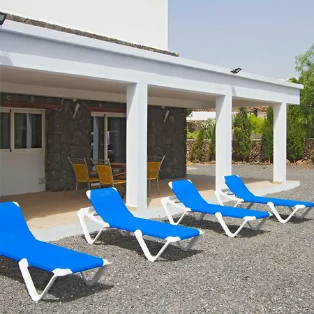 Almudena Suites Apartment Tias